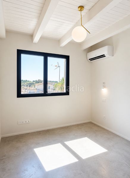 Foto 731b5813-478c-4c69-92fd-0b18c62b7f3a. Casa amb calefacció aparcament piscina a Gènova Palma de Mallorca