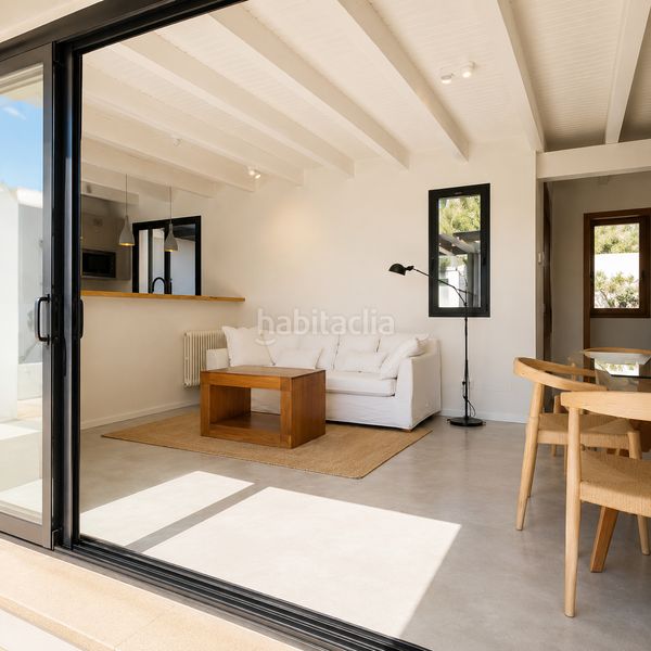 Foto 9209a79d-2f43-433f-876a-ff46956c41ba. Casa amb calefacció aparcament piscina a Gènova Palma de Mallorca