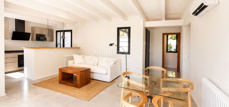 Foto e217c558-fd73-4748-b1d9-d08076a6f256. Casa amb calefacció aparcament piscina a Gènova Palma de Mallorca