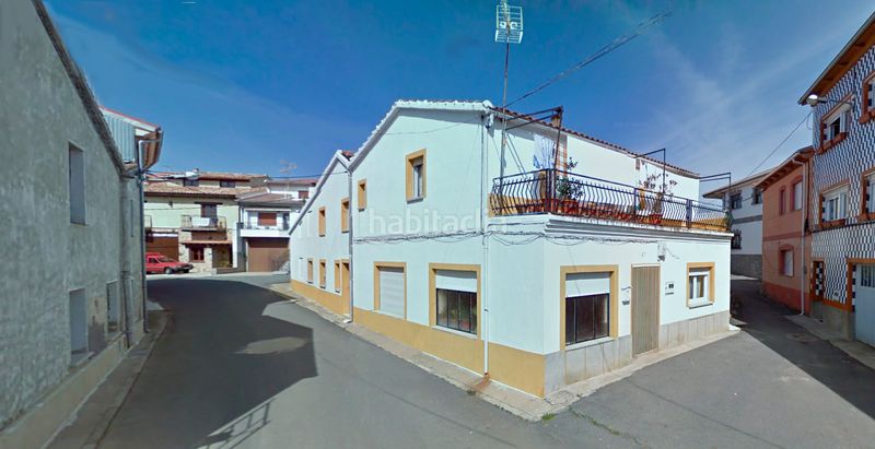 Foto 129cd282-7adb-4ba0-8691-1a2e895ce074. Casa amb xemeneia a San Miguel de Valero