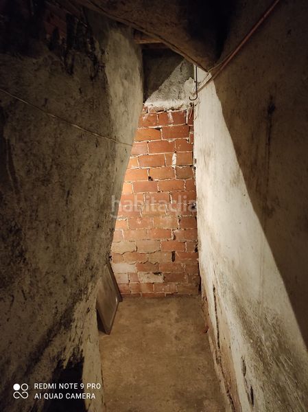 Foto 4d1ea6da-a502-492c-8b89-5443c3c3759b. Casa amb xemeneia a San Miguel de Valero
