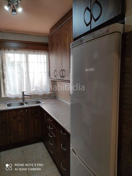 Foto 90f75481-2dd7-4deb-a9ca-035e83397f0a. Casa amb xemeneia a San Miguel de Valero