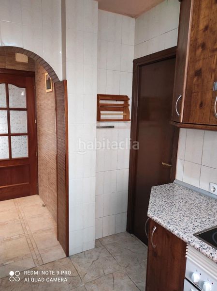 Foto a0418254-efe9-48ff-8e50-827c9a697128. Casa amb xemeneia a San Miguel de Valero