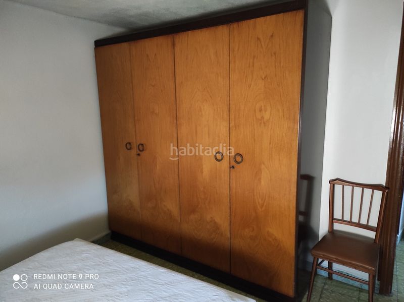 Foto a46816ee-d2b3-42d7-a081-867853c52fd7. Casa amb xemeneia a San Miguel de Valero
