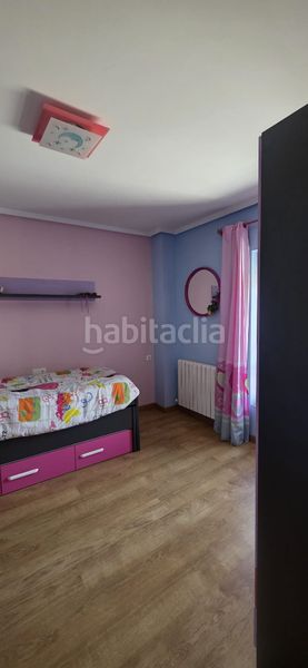 Foto 268645a7-a697-45f6-b1de-325b33877099. Casa amb calefacció a Cabeza de Béjar (La)