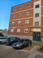 Pis a Guijuelo. Piso en venta en guijuelo