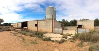 Finca rústica  N/a. Explotación porcina en venta o alquiler en la orbada salamanca
