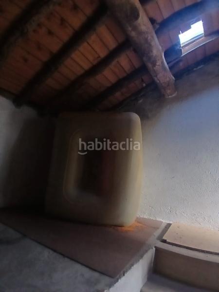 Foto 0d9bf6cc-8ba8-4eb3-bd76-c5ac2956335f. Casa con riscaldamento in Valdelacasa