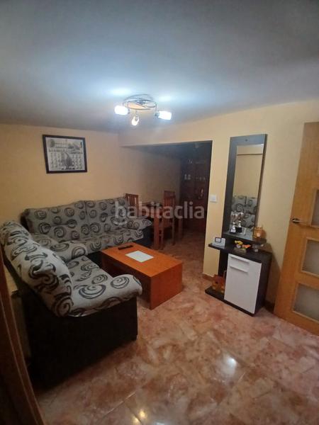 Foto 4d07c641-7721-4c06-b61d-e5b83fb192b0. Casa con riscaldamento in Valdelacasa