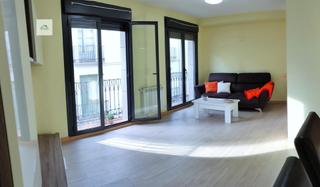 Location Appartement à Calle padre huesca 7. Piso 2 habitaciones, terraza y trastero  centro ciudad