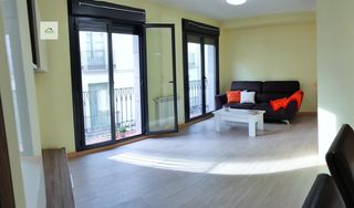 Location Appartement à Calle padre huesca 7. Piso 2 habitaciones, terraza y trastero  centro ciudad