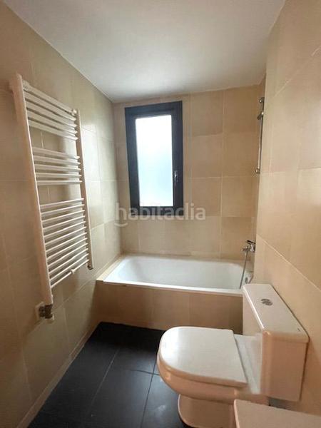 Foto 6723c736-e40c-4924-9b8f-f14b96ce434b. Piso  en venta en La Girada, 2 dormitorios. en Vilafranca del Penedès