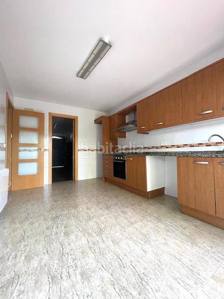 Foto 00bf52d1-b0a1-42a0-9063-4d85c79b25c6. Semi detached house with heating parking in La Ràpita Santa Margarida i els Monjos