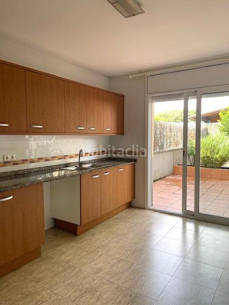 Foto 621516d4-a13b-4949-9ad7-a4e394e1fc7e. Semi detached house with heating parking in La Ràpita Santa Margarida i els Monjos