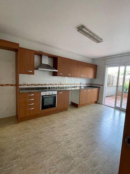 Foto fb89193f-f569-46c2-9f6c-95dba3a71951. Semi detached house with heating parking in La Ràpita Santa Margarida i els Monjos