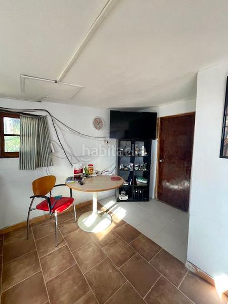 Foto 54b68330-d6b2-4709-b9b1-f93d2797f2d9. Country house with parking in Pontons