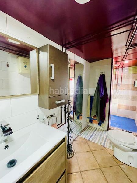 Foto 0a0e673c-eac4-4c56-bf6f-5fc184506d7b. Haus mit parking in Pontons