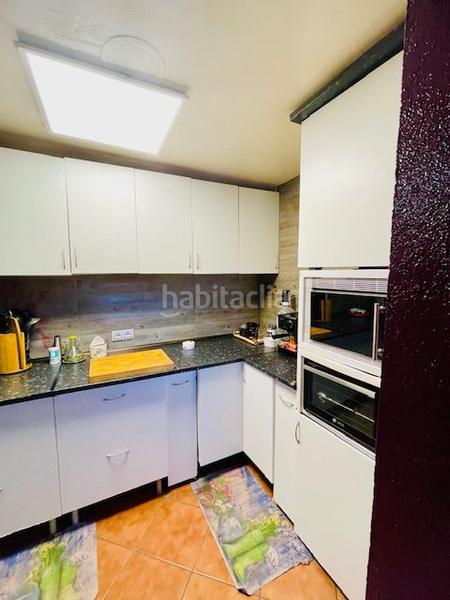 Foto 30a527b9-7e86-4d8e-8a8b-3f6b8c447448. Haus mit parking in Pontons