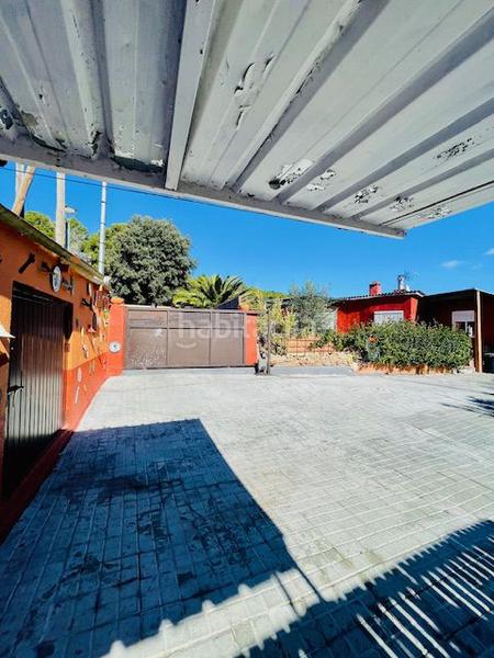 Foto 376bd7c8-c22d-47f3-911b-1015e3e20942. Haus mit parking in Pontons