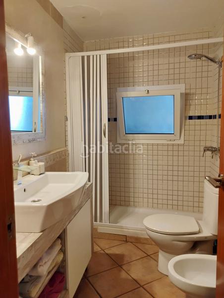 Foto 511b36b9-c500-4fde-9534-1fb67da2c026. Haus mit parking in Pontons