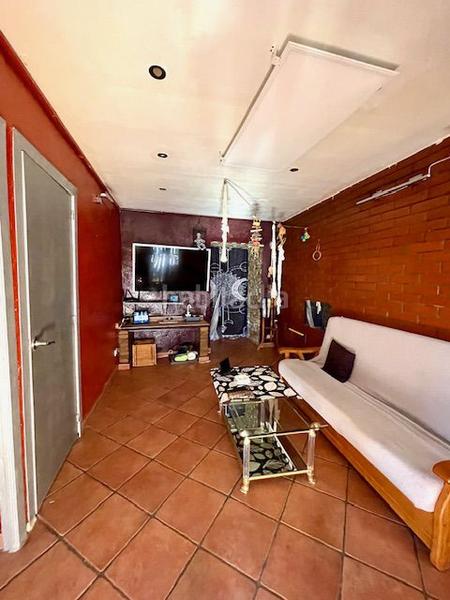 Foto 513ba204-6675-46fa-8445-98ec57a67bed. Haus mit parking in Pontons