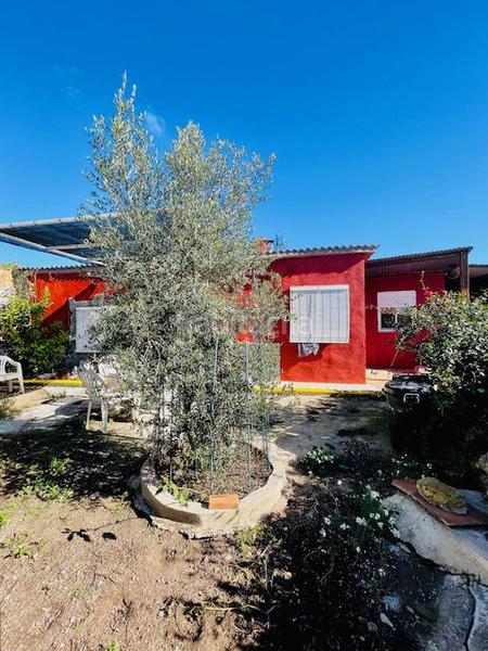 Foto 5dd5129e-69eb-451c-b05f-5b32c7891160. Haus mit parking in Pontons