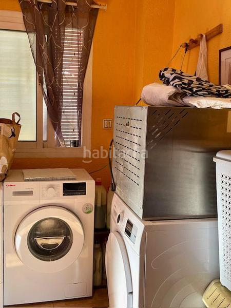 Foto a222ea3a-2136-4d8a-901f-5dcba28ef892. Haus mit parking in Pontons