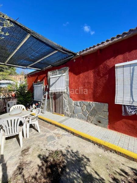 Foto ac625eab-8509-44b5-8c1a-ef589f45c2ab. Haus mit parking in Pontons