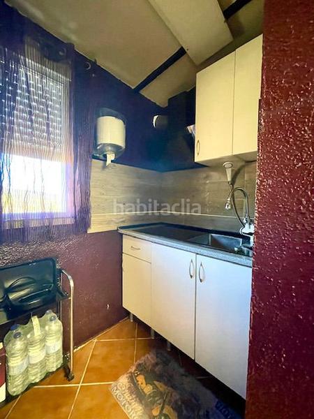 Foto e10ba004-75fd-42ce-a741-c90c5d68eec2. Haus mit parking in Pontons