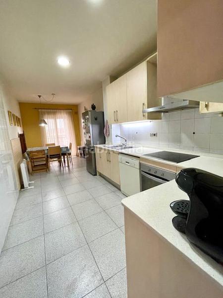 Foto f161e462-ba0e-4045-b402-9052cbeac2f7. Duplex with heating in L´Espirall Vilafranca del Penedès