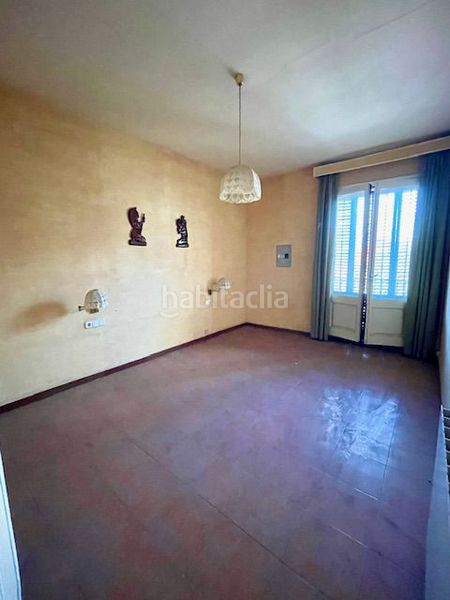 Foto 7121e477-73b1-4048-b705-64145c6ea09e. Edifici a Sant Julià Vilafranca del Penedès