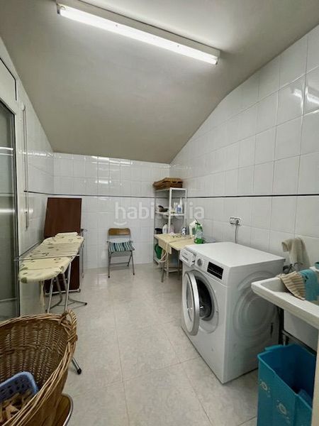 Foto 2b4043bd-054f-4db1-95f4-dc2ff1ceaced. Casa amb calefacció aparcament a Olèrdola