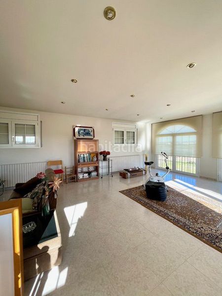 Foto 4dcca2fc-e949-462f-a303-d172d534b33c. Casa amb calefacció aparcament a Olèrdola