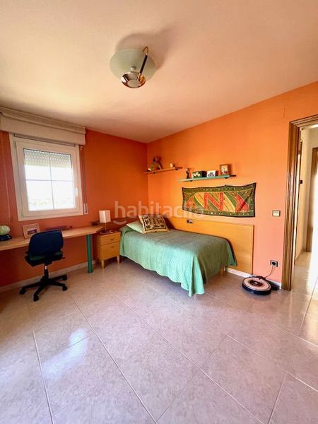 Foto 57eea7be-e191-4fcc-8499-6ccea741cada. Casa amb calefacció aparcament a Olèrdola