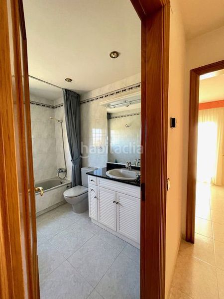 Foto 5d98dcd3-150e-4665-9a1e-eed8393e95b9. Casa amb calefacció aparcament a Olèrdola