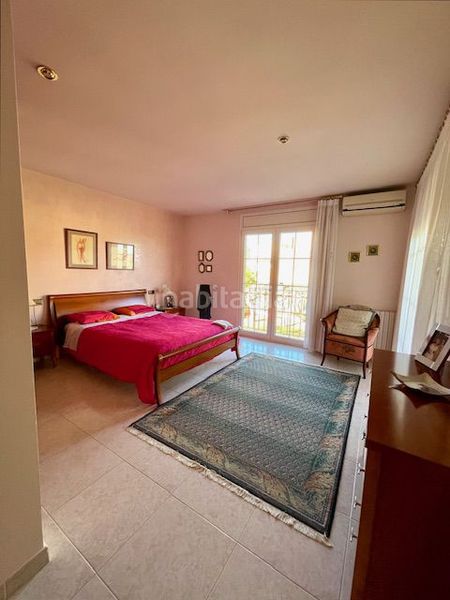 Foto bbfd7058-8a0b-4f3b-91f8-589ac4ad96c7. Casa amb calefacció aparcament a Olèrdola