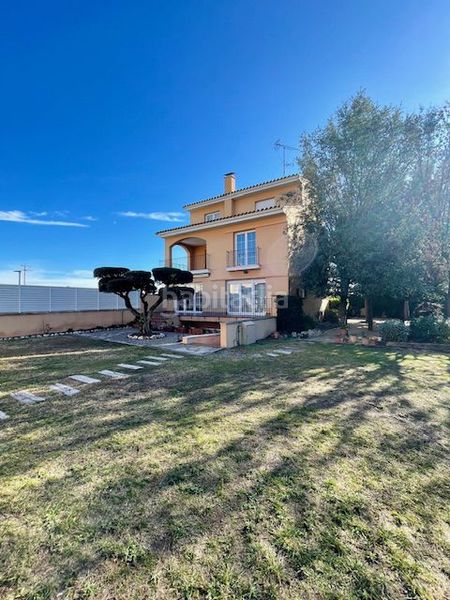 Foto bdf5297e-5e8c-4341-83a4-b8dc9c7c58a4. Casa amb calefacció aparcament a Olèrdola