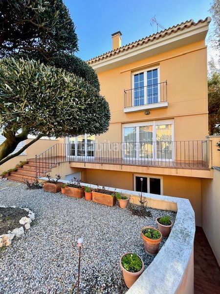 Foto c9ae0a38-a929-41ca-8107-9bfe72f306c7. Casa amb calefacció aparcament a Olèrdola