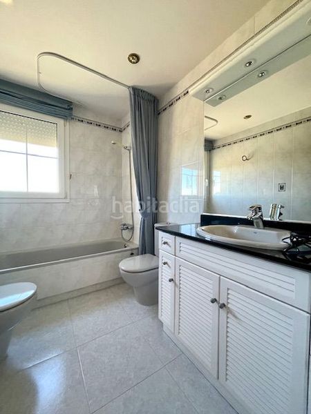 Foto f2addc40-d399-40cd-9705-2c193738f99a. Casa amb calefacció aparcament a Olèrdola