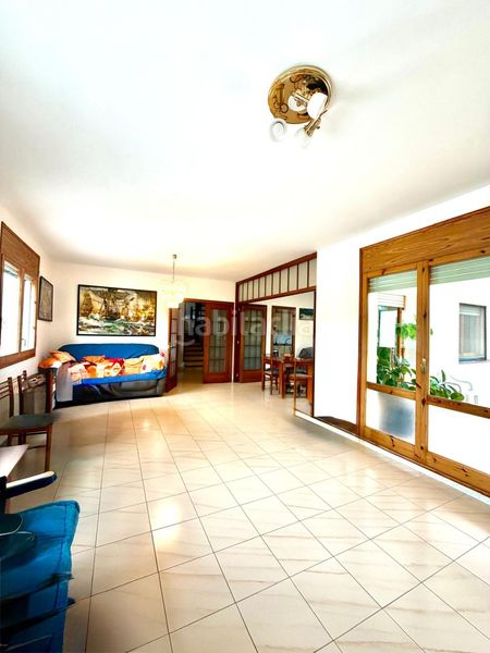 Foto 4a9b602a-e6a3-4069-9058-2a22cc574a7c. Casa amb calefacció aparcament a Font-rubí