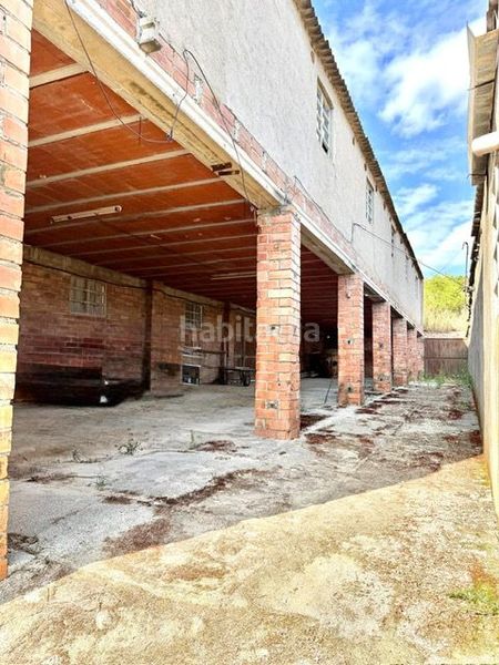 Foto 4b61ba57-b045-4ef1-b390-bd6b02079d5e. Casa amb calefacció aparcament a Font-rubí