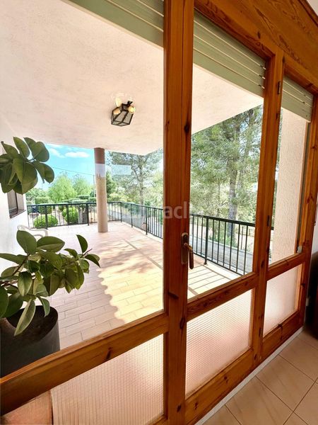 Foto a576ba12-b694-4f38-b28d-096b8681f3ce. Casa amb calefacció aparcament a Font-rubí
