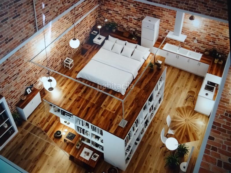 Casa a Estació de França. Loft a rehabilitar