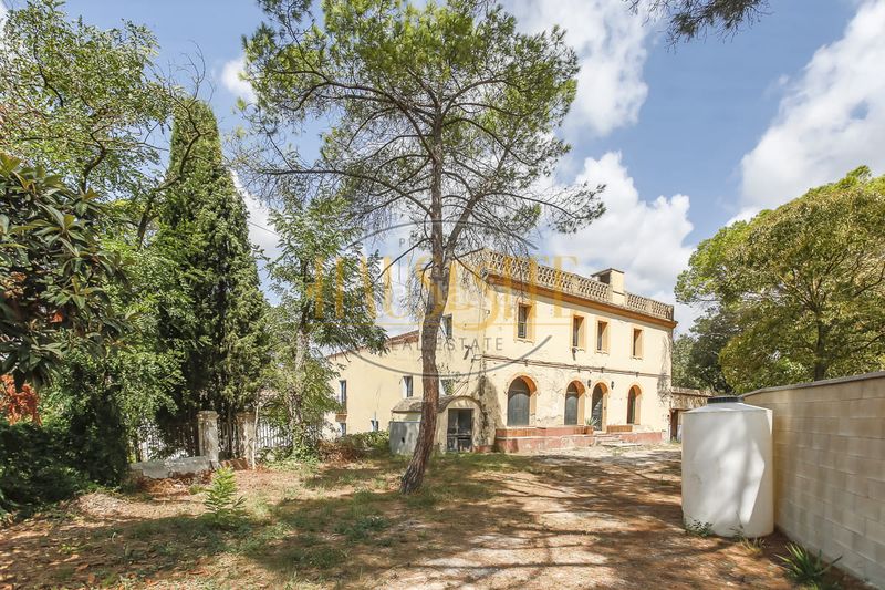 Foto 8838635a-695b-446d-93f1-0cd3d1ee2bed. Casale in Torrelavit
