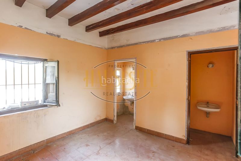 Foto a90c1a4c-e17d-4e57-9a2a-83ad0db15433. Casale in Torrelavit