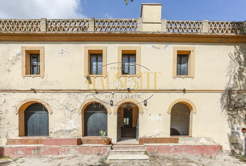 Foto f9130735-d3d4-4744-86ec-2a86730fac4d. Casale in Torrelavit