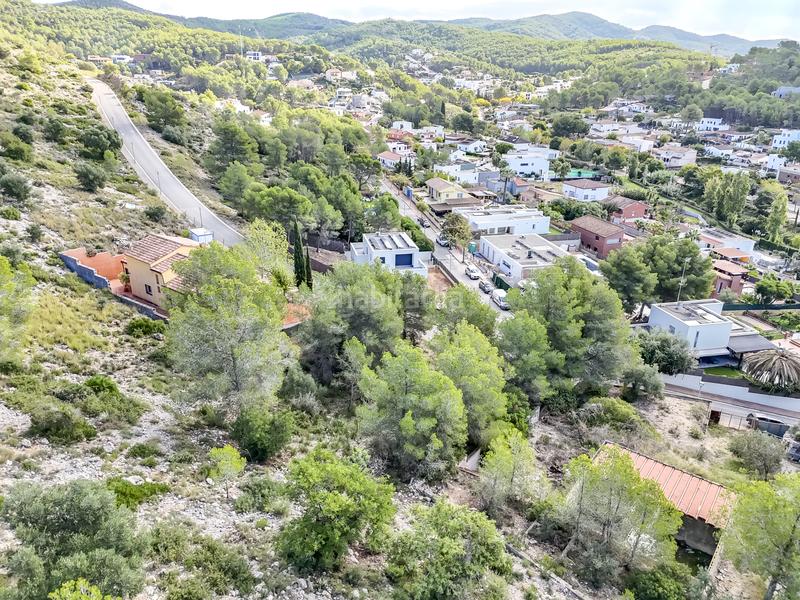 Foto 4d24f50e-eff4-4f1c-b2a1-b6c8fc5d8bb4. Terreno residencial terreno en venta en calle sant jordi en Sant Pere de Ribes