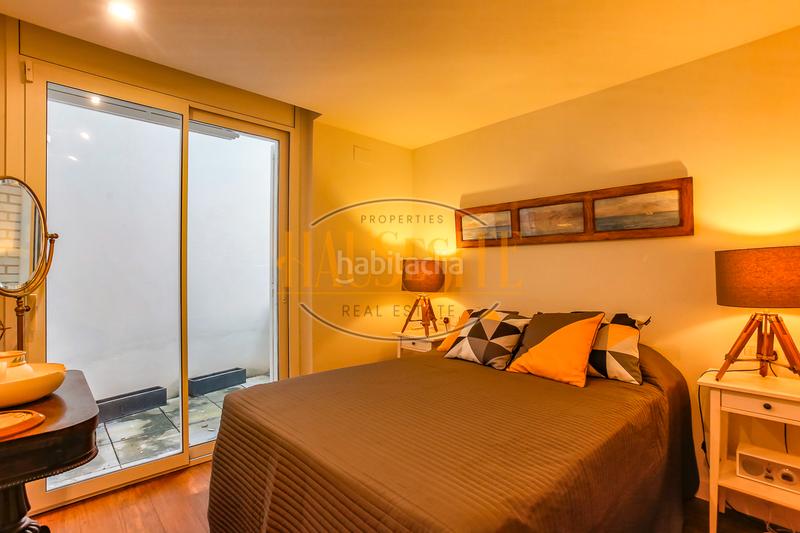 Foto 913dd532-9281-4773-8a61-bd428122bdc4. Dúplex en carrer del garraf 2 impresionante bajo dúplex de diseño en sant sebastián, en Sitges