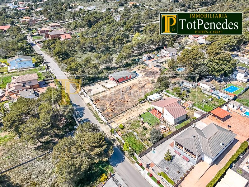 Foto 2cd33a38-92b9-4db7-af33-0d75cc873889. Terreno residencial en carrer caimada 685bi parcel·la en venda a mas bermell – en Querol