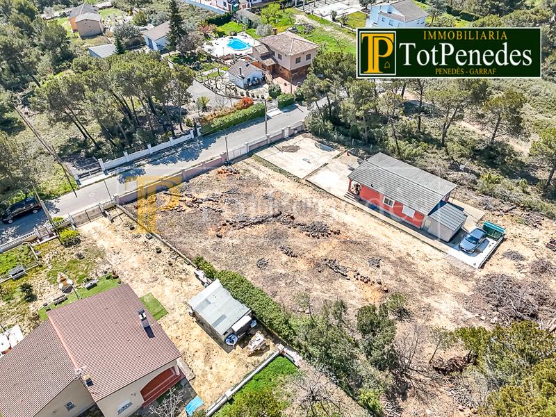 Foto 4a85ba5e-6879-4cfb-b54c-a9297e2e67e2. Terreno residencial en carrer caimada 685bi parcel·la en venda a mas bermell – en Querol